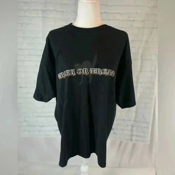 pb x basics Tops - Trick Or Treat Black Cat T Shirt PB X Basics Adult Size XL Halloween Top SPOOKY